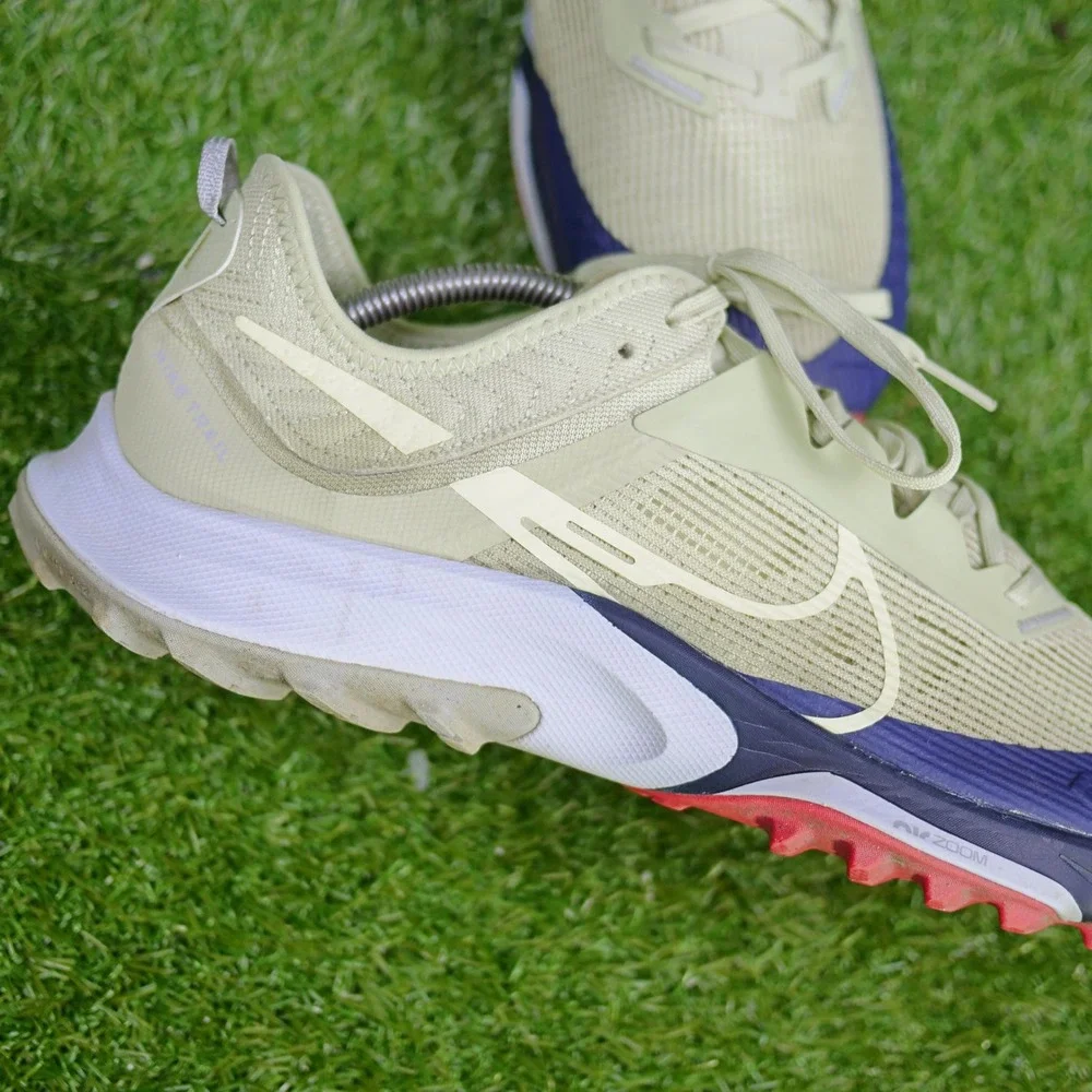 Nike Terra Kiger 8 Trail Shoes Olive Blue Red - Mens Size 12